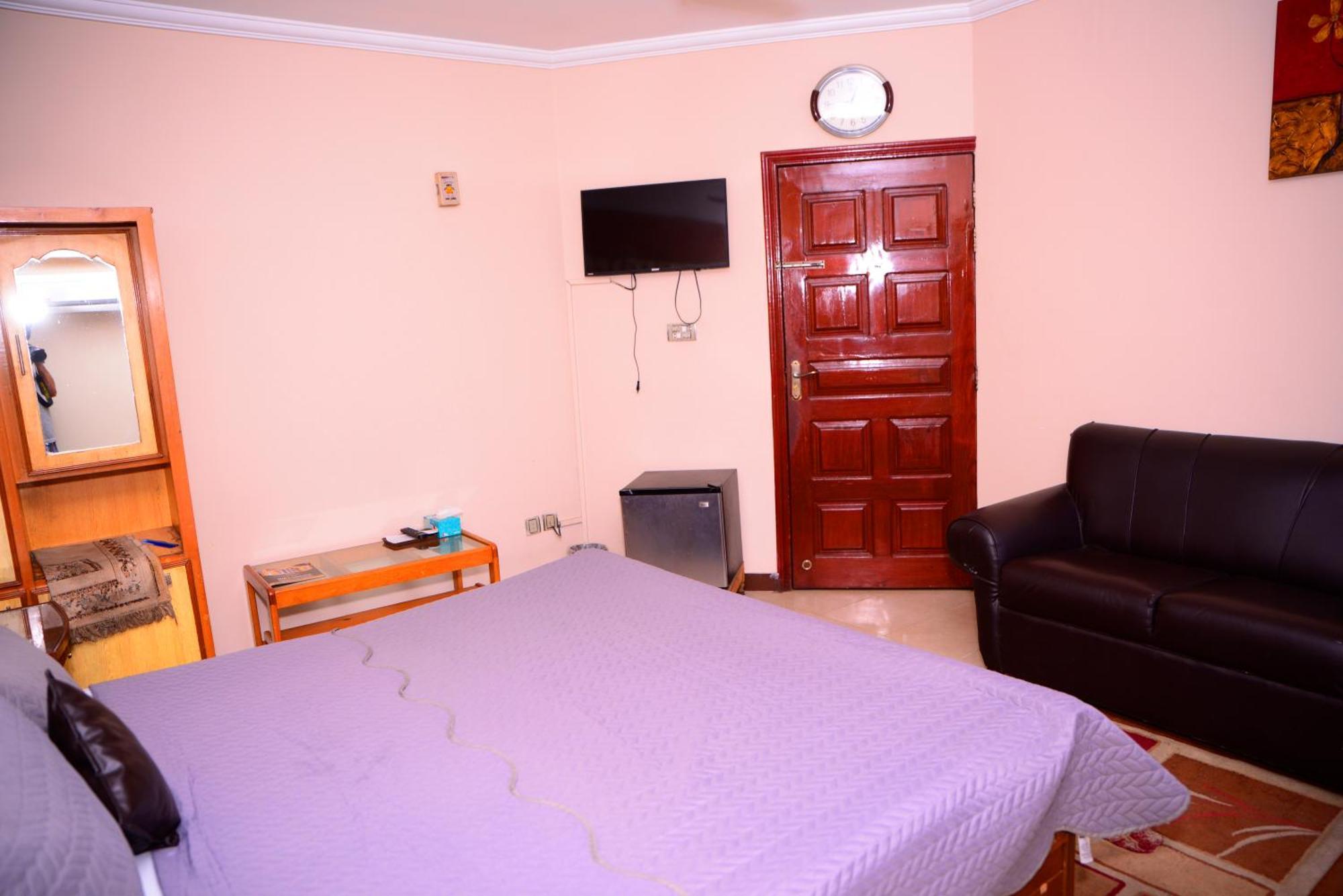 Mir Continental Hotel & Restaurant Muzaffarabad Zewnętrze zdjęcie