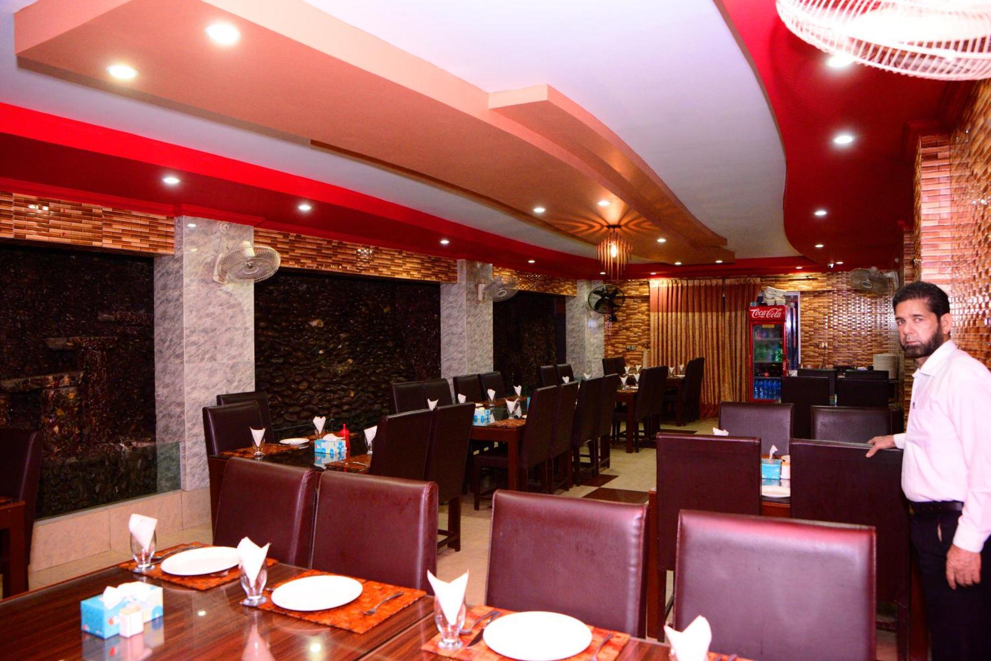 Mir Continental Hotel & Restaurant Muzaffarabad Zewnętrze zdjęcie