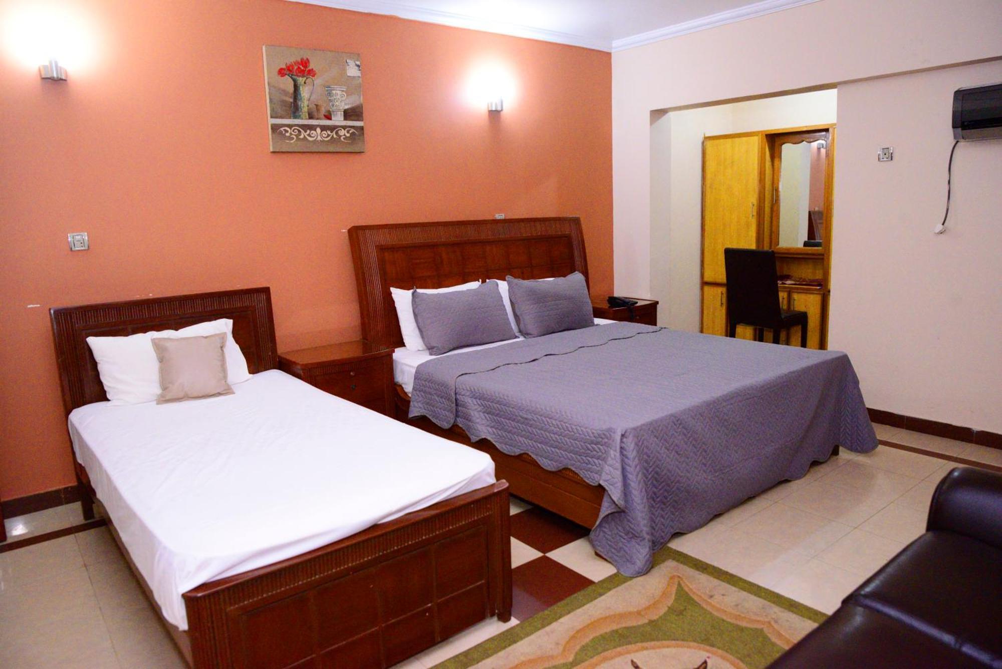 Mir Continental Hotel & Restaurant Muzaffarabad Zewnętrze zdjęcie