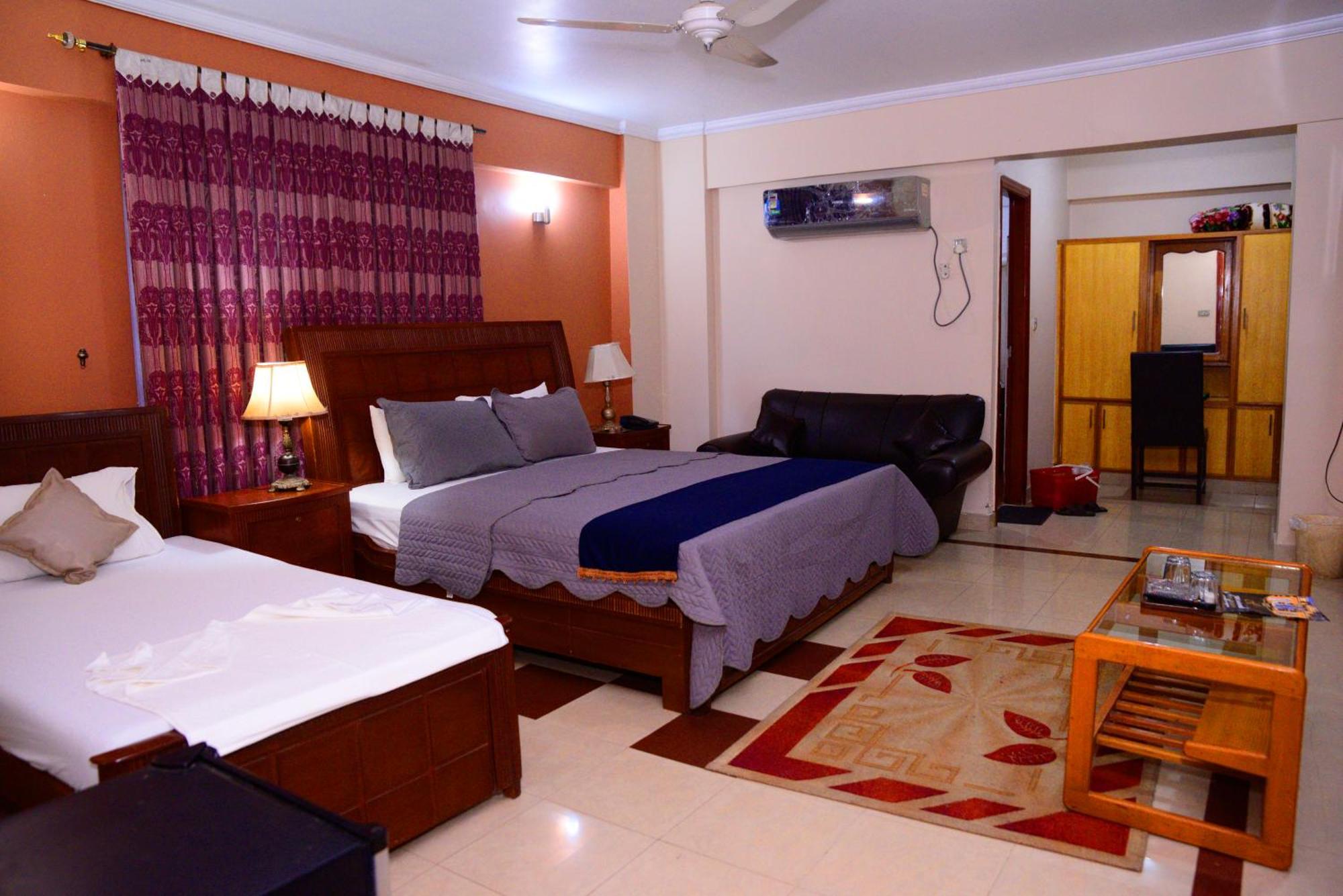 Mir Continental Hotel & Restaurant Muzaffarabad Zewnętrze zdjęcie