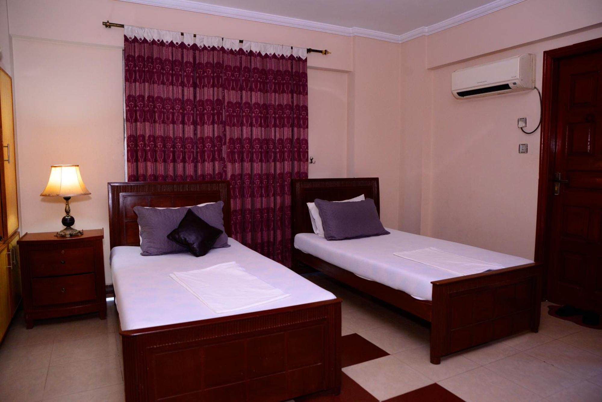 Mir Continental Hotel & Restaurant Muzaffarabad Zewnętrze zdjęcie